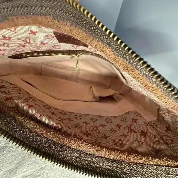 Louis Vuitton Medium Mary Kate Mini Lin Crossbody Shoulder Bag - Picture 14 of 16